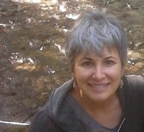 Suzan Canli